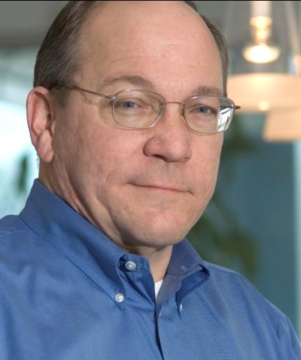 Elliott Lowe, Principal Consultant